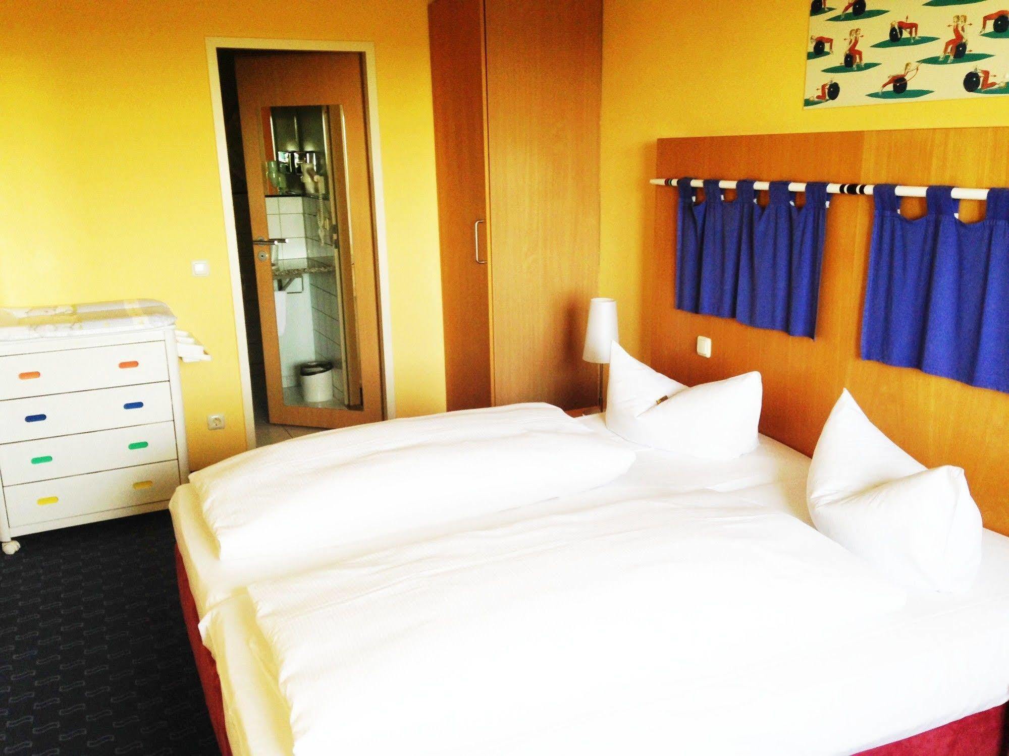 Hotel Am Buehl آيبنشتوك المظهر الخارجي الصورة